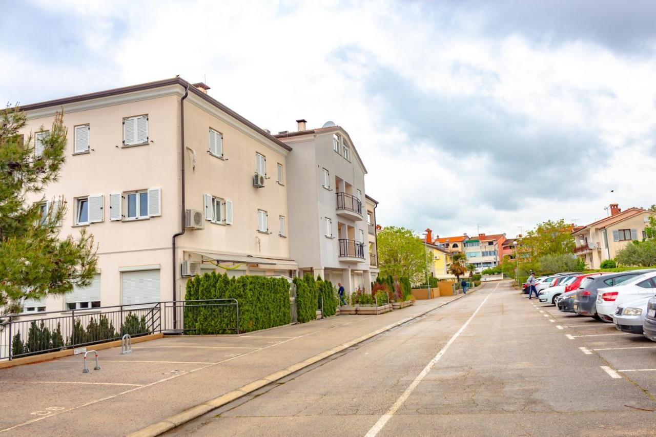 Apartment Botic Poreč Buitenkant foto