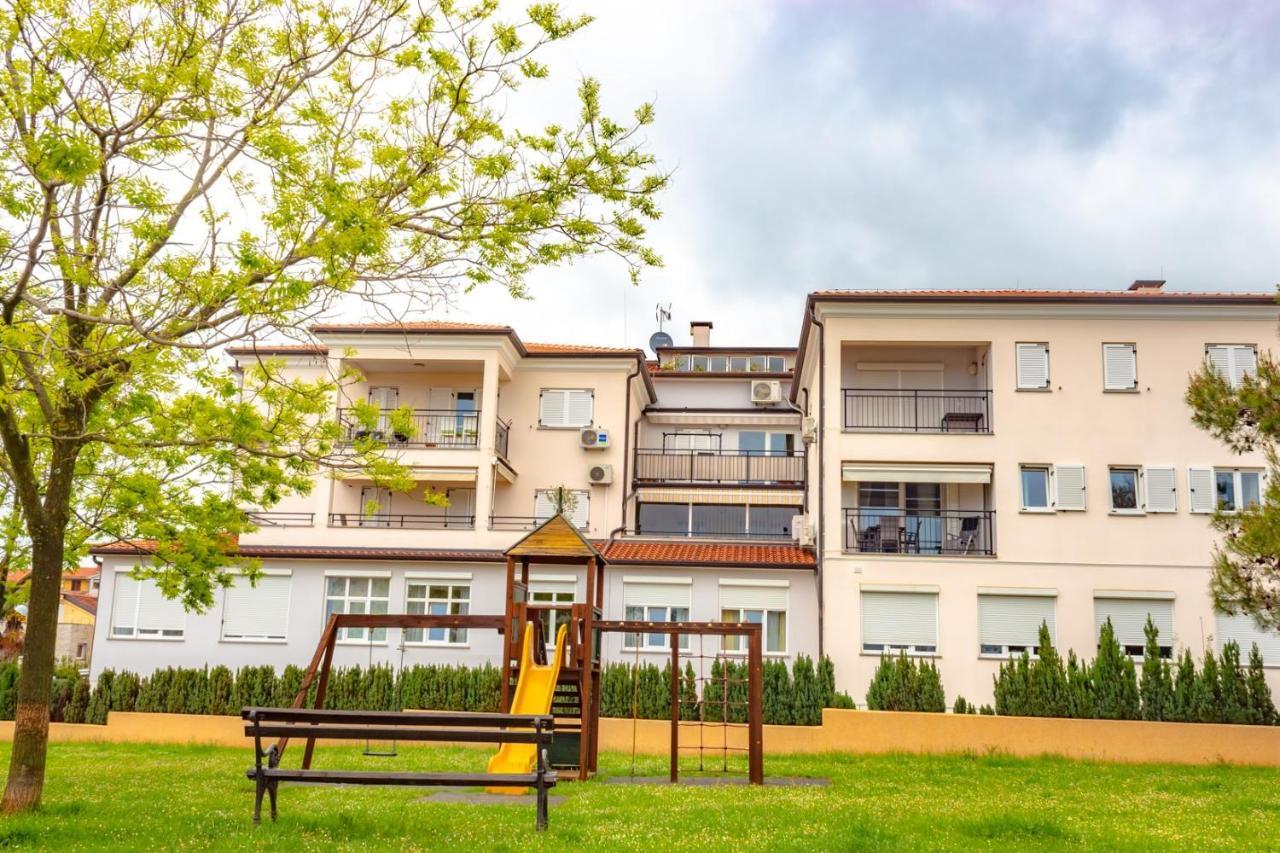 Apartment Botic Poreč Buitenkant foto